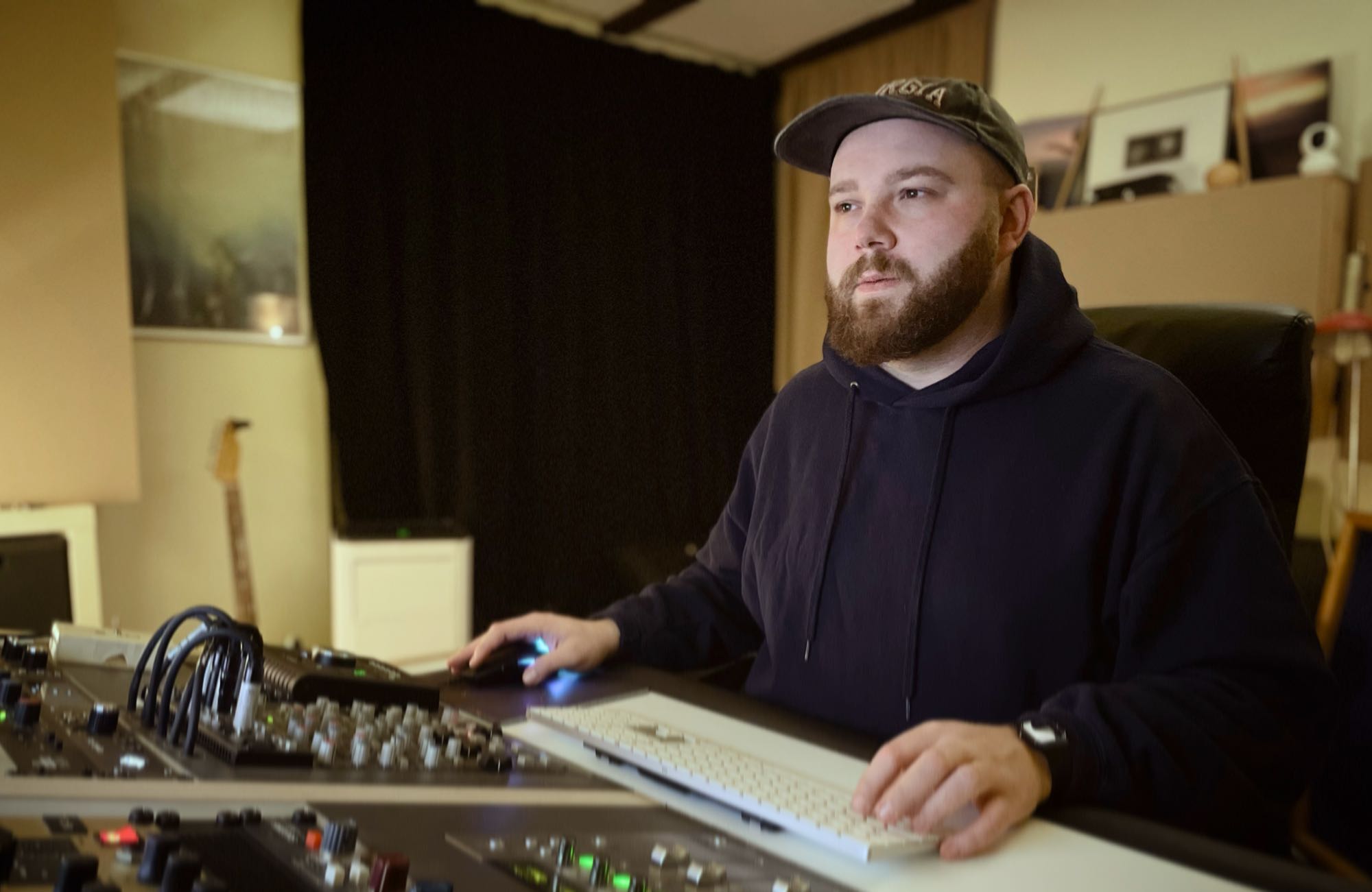 Tim Bremer in seinem Tonstudio