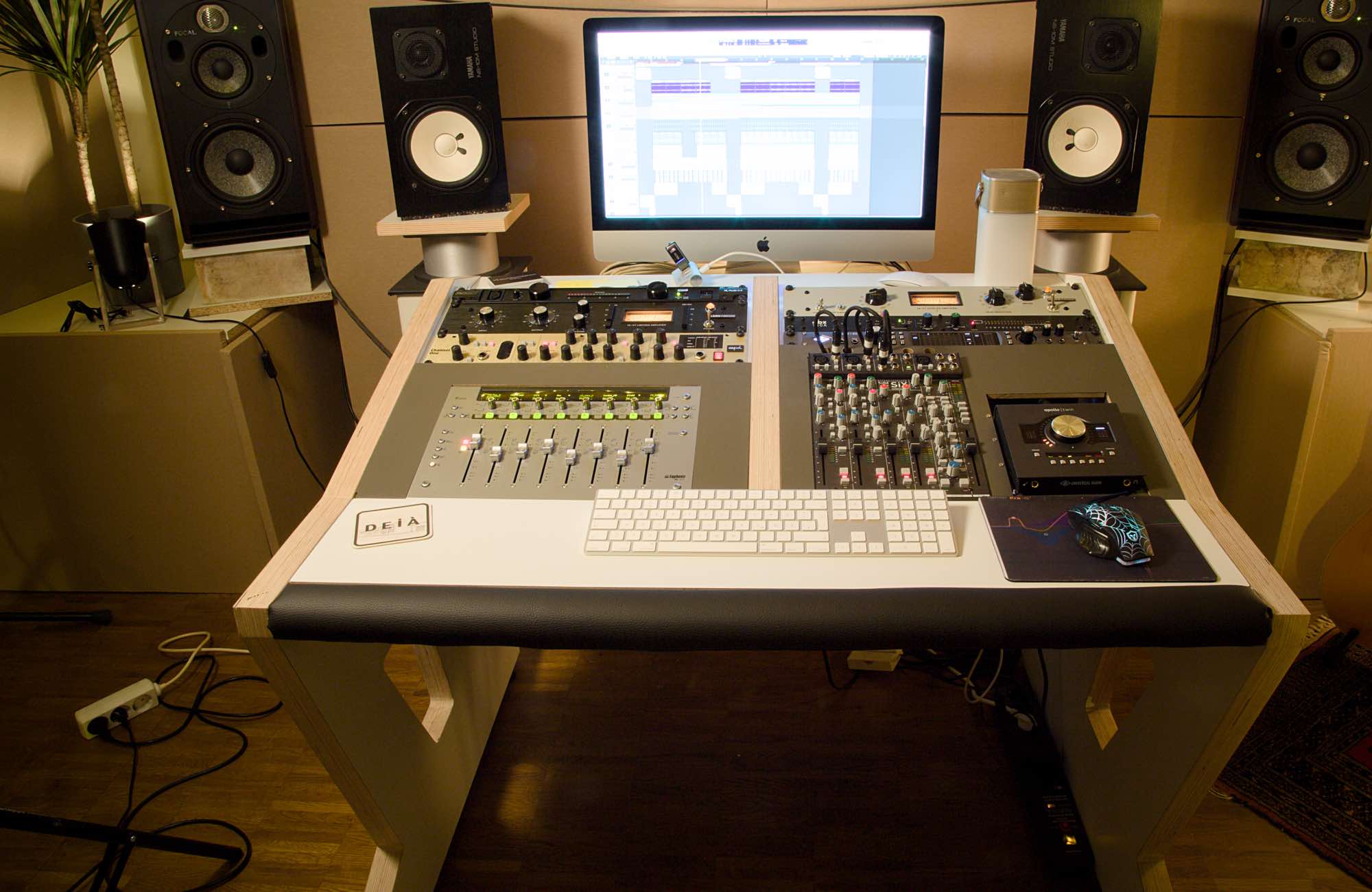 Tim Bremer in seinem Tonstudio